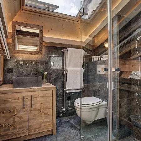 فيلة Modernes Luxus-chalet^leigh *